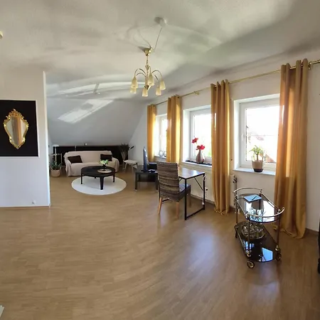 Apartment Herberts Nest Mit Style In Hünfeld