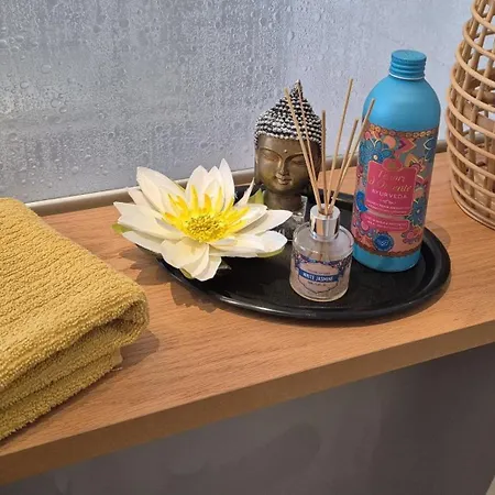 Apartment Herberts Nest Mit Style In